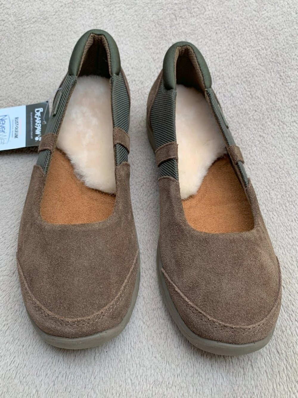 BearPaw Mary-Anne Genuine Suede Flats Sz7 NWT